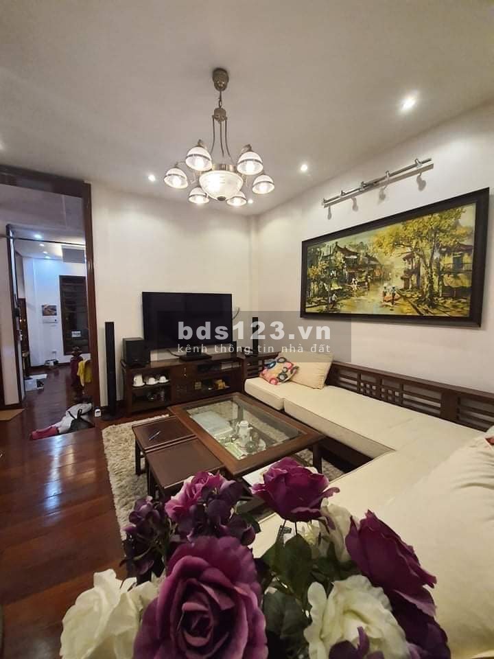 Nhà nguyên căn Xuân Phương khu dân trí cao an sinh đỉnh ô tô dt 40m2, giá bán 2.5tỷ