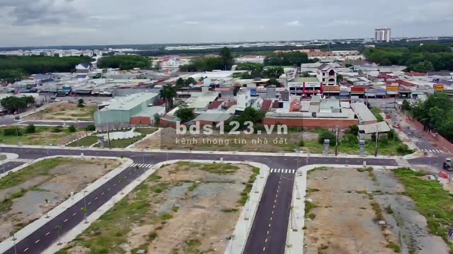 Đất khu công nghiệp Visip 2 kinh doanh tiện đầu tư thuận đất sổ hồng riêng, giá 680 triệu
