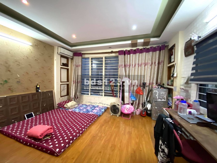 Mảnh đất vàng phố Trần Đại Nghĩa diện tích sử dụng 45m2, 3 tầng, giá bán chỉ 2.3 tỷ