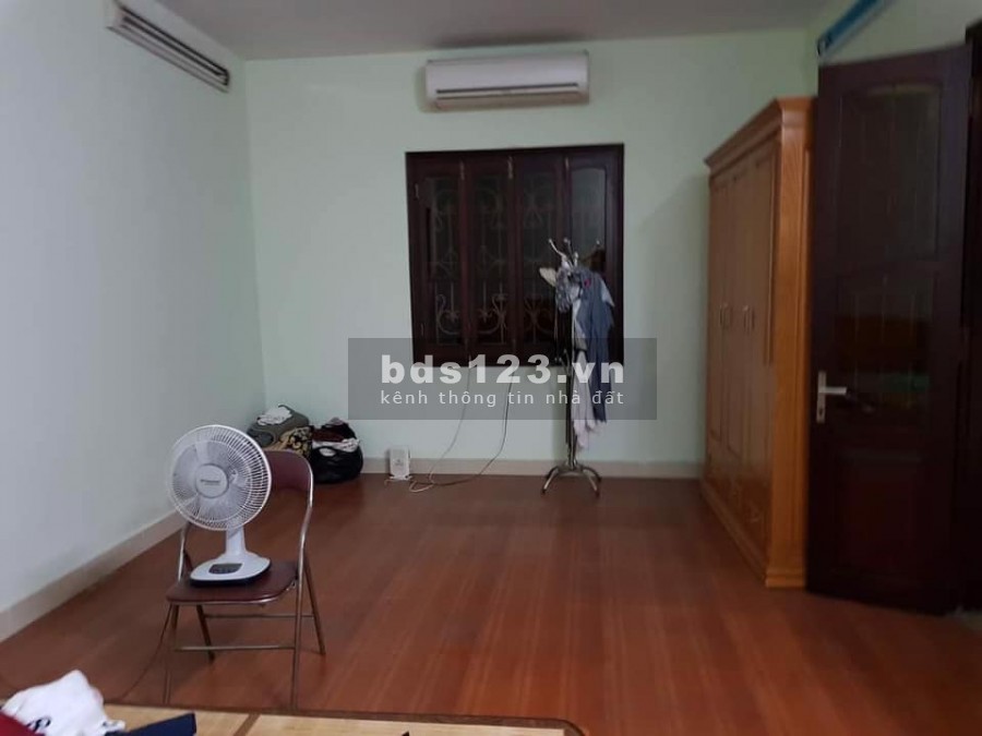 Gần 100 triệu/m2, trung tâm Quận Hai Bà Trưng, gần phố dt 62m2, 4 tầng ô chờ thang máy