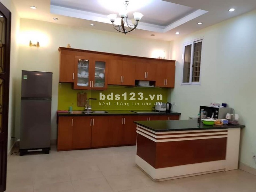 Gần 100 triệu/m2, trung tâm Quận Hai Bà Trưng, gần phố dt 62m2, 4 tầng ô chờ thang máy