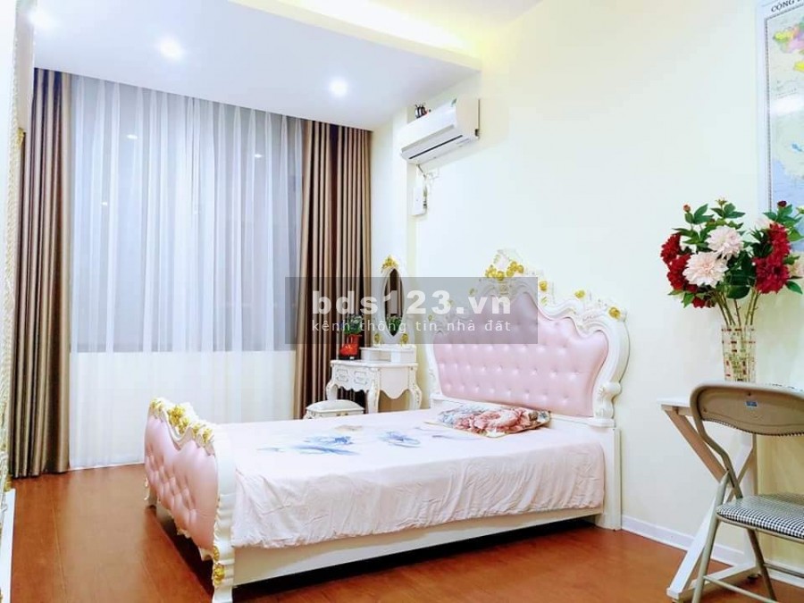 Ngõ To Như Phố Kinh Doanh Thuận Tiện Phố Võ Thị Sáu diện tích 49m2 Mt 4.5m Giá 5.5 Tỷ