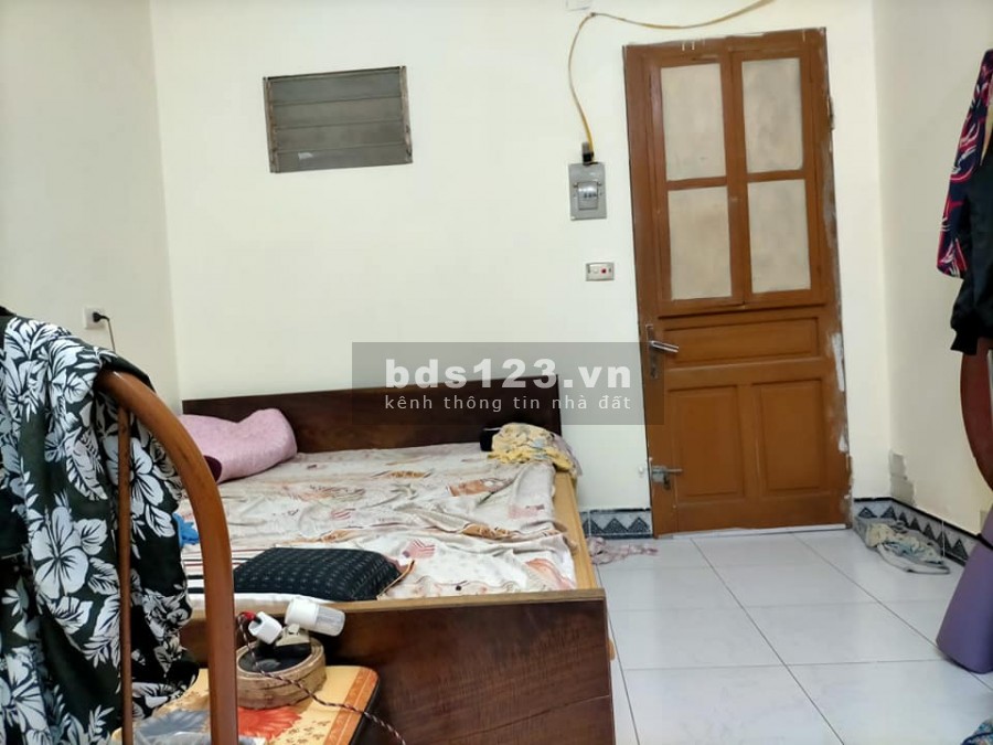 Phố Bùi Ngọc Dương ô tô đỗ cửa kinh doanh sầm uất dt 31m2, giá bán 4.85 tỷ, lhcc
