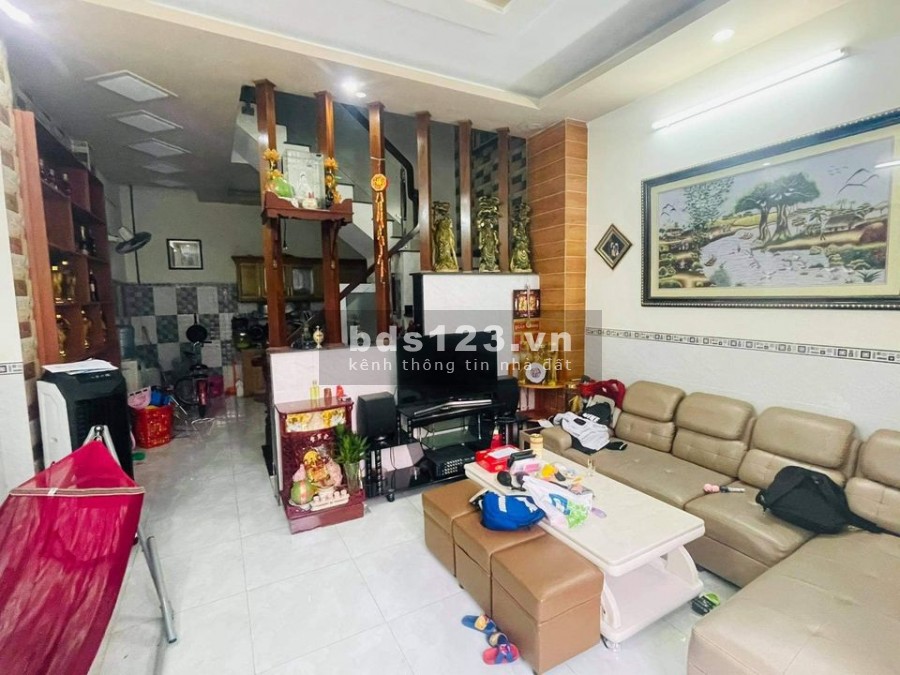 Bán nhà Phạm Văn Bạch P 15 Q Tân Bình, BÁN GẤP, 40m2, 2 lầu, giá chỉ 4tỷ
