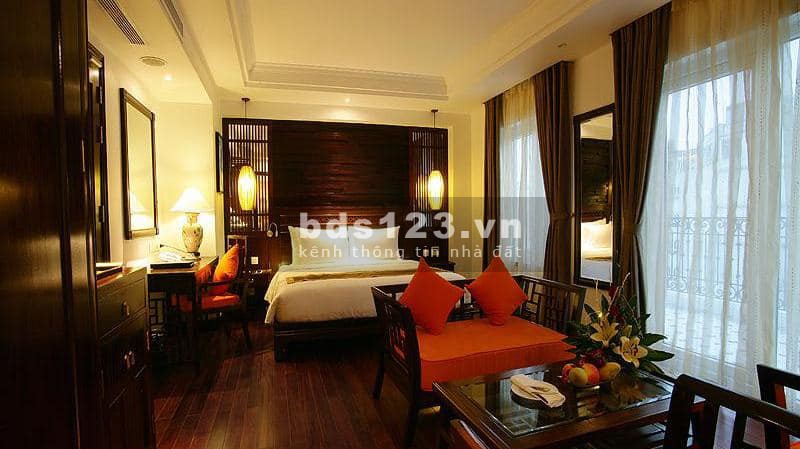 Tòa nhà tổ hợp văn phòng khách sạn bar, Trường chinh 11 Tầng 2 Hầm dt 280m2 giá bán 68 tỷ