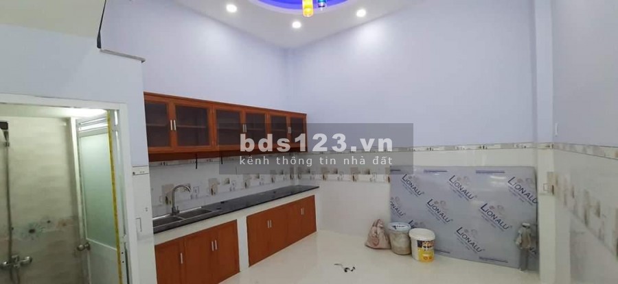 Cần tiền bán gấp nhà Lê Trực quận Bình Thạnh 78m2 1trệt 1lầu giá 5tỷ700