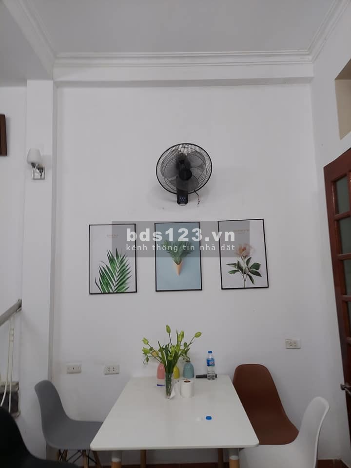 Bán siêu phẩm Lê Trọng Tấn, lô góc mặt tiền rộng, cách phố 50m, giá bán 2.75 tỷ, mt 3.6m