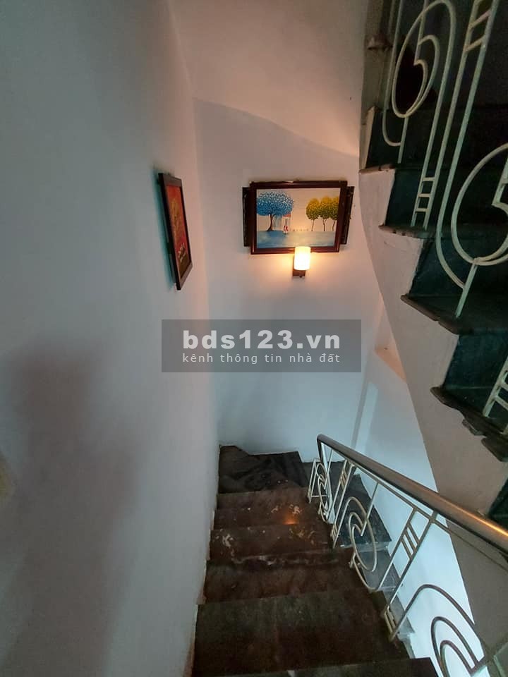Bán siêu phẩm Lê Trọng Tấn, lô góc mặt tiền rộng, cách phố 50m, giá bán 2.75 tỷ, mt 3.6m