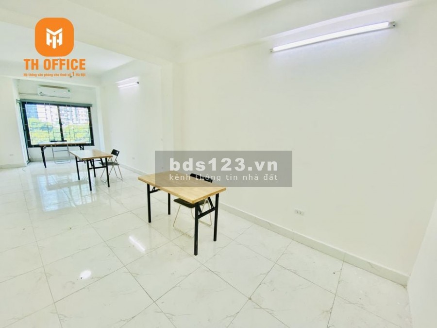 Cho thuê văn phòng diện tích 45m2 giá chỉ 8 triệu/tháng tại 74 Mễ Trì Hạ, Nam Từ Liêm