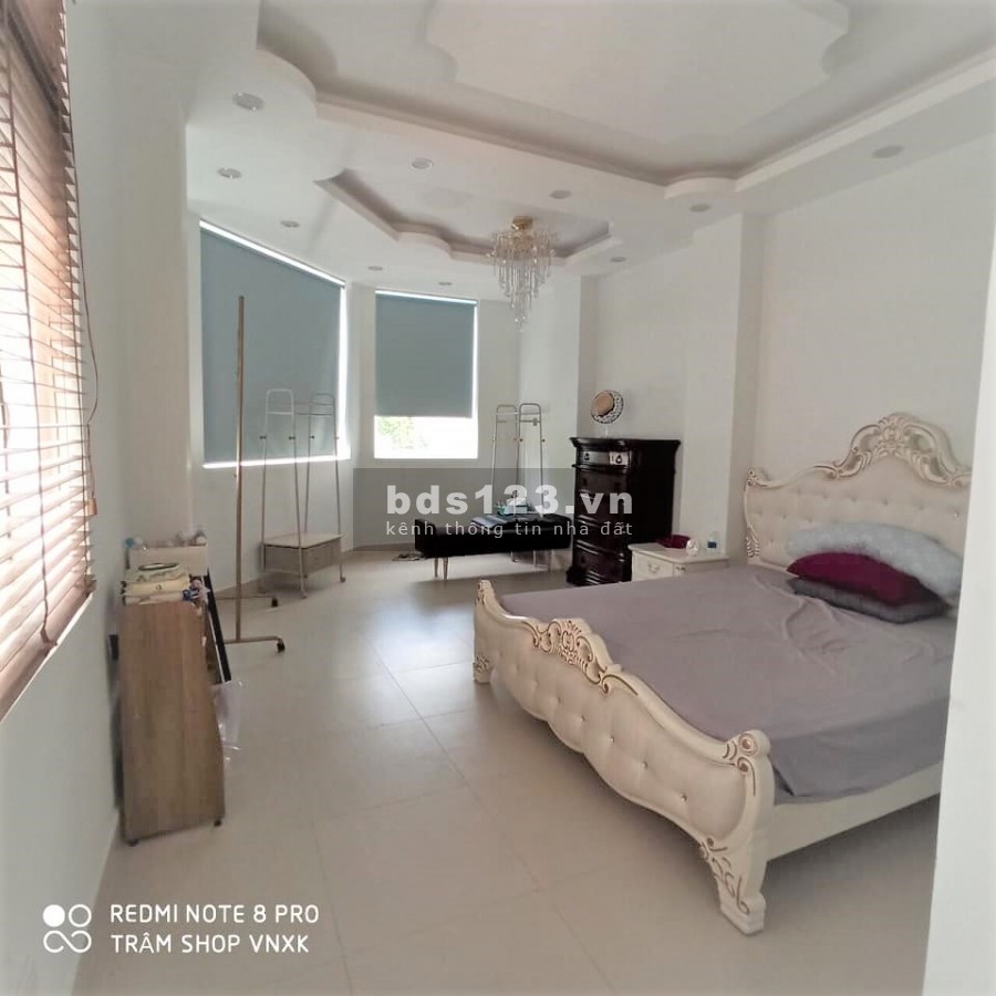 Mặt tiền lô góc thiết kế đẹp, 5 tầng, đt 4x20m, nở hậu phong thuỷ giá chỉ 12.8 tỷ, lhcc