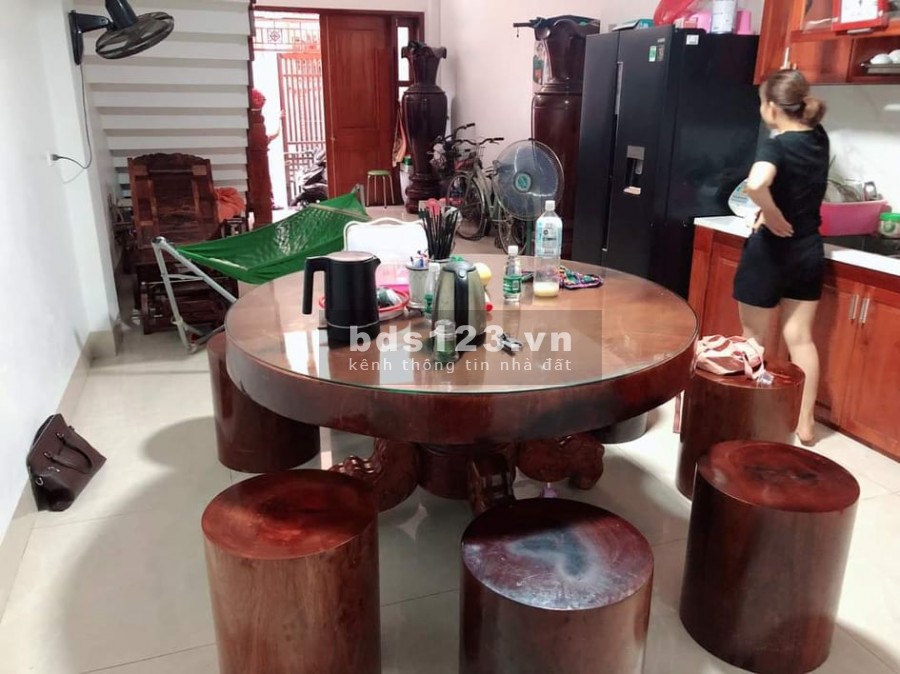 Bán nhà đối diện khu đô thị Eco City nội thất tiền tỷ, ô tô qua nhà, ở cực Vip, yên tĩnh