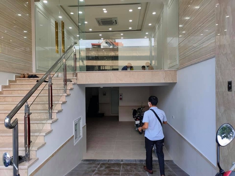 Bán nhà mặt phố Vũ Trọng Phụng đường mới 66m2, 5 tầng, mt4.8m, giá 26 tỷ.