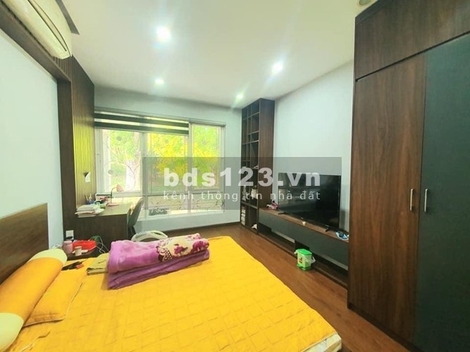 Bán nhà Trương Định Hai Bà Trưng diện tích 54m2 ô tô, kinh doanh liên hệ 0817750699
