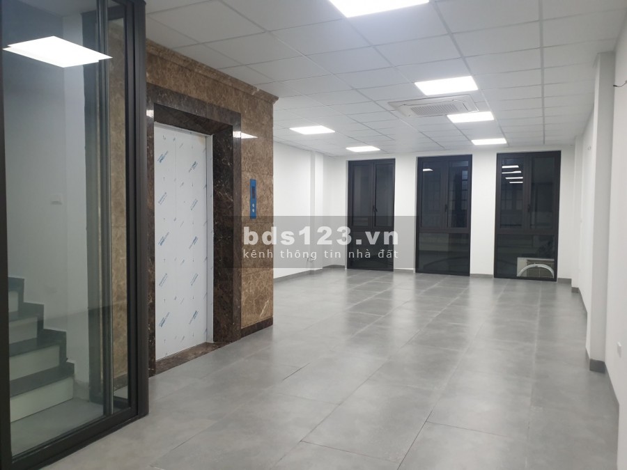 Tòa Nhà Văn Phòng 9 Tầng Thang Máy phố Quan Nhân, 60M2 giá 18.4 tỷ, vỉa hè rộng, Cầu Giấy
