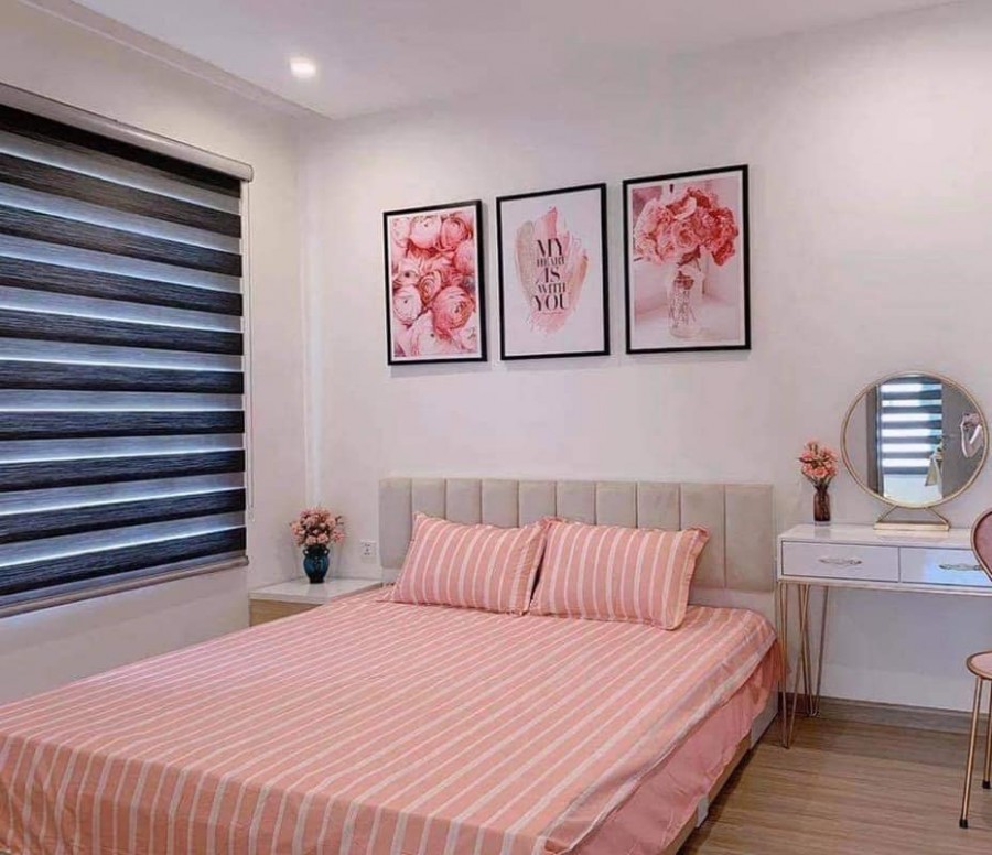 Bán gấp nhà Phố Hồ Tùng Mậu nhà đẹp, chia lô riêng biệt, ô tô đỗ 10m giá hấp dẫn 0985844156