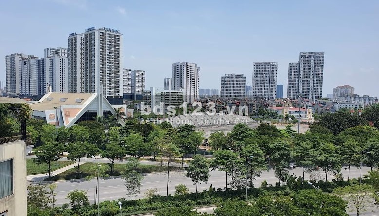 Khách sạn 3 sao 2 thang máy phố Võ Chí Công, Tây Hồ, dt 350m2, 9 tầng, giá 70 tỷ, lh 0394902347