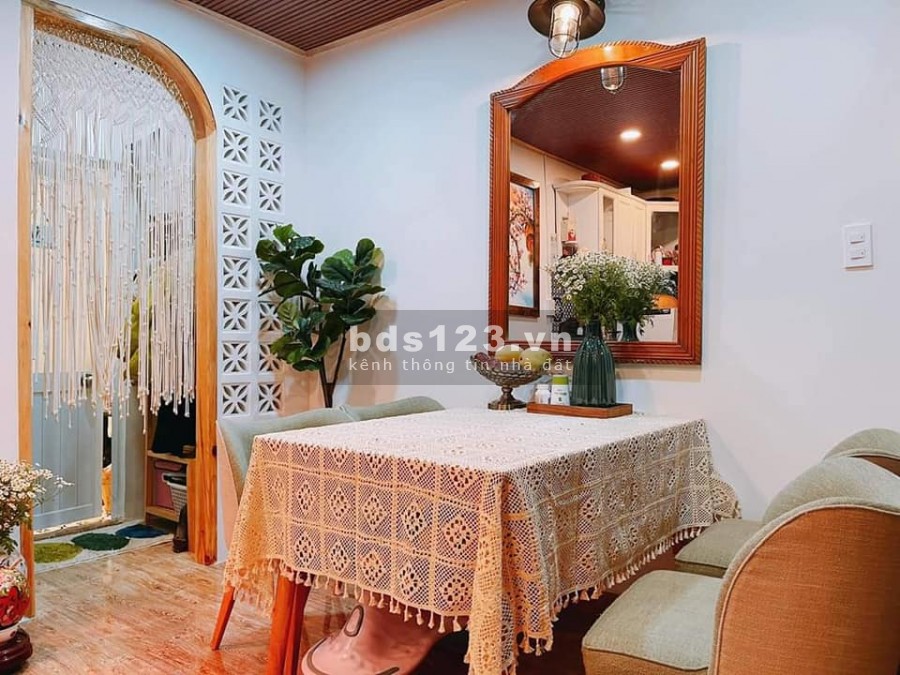 Bán nhà Lê Thị Riêng gần phố Tây Bùi Viện 95m2 giá chỉ 22 tỷ sầm uất nhất Quận 1