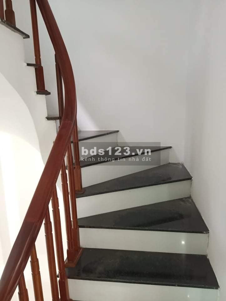 Bán nhà Bạch Mai trung tâm Quận Hai Bà Trung, sổ đẹp chính chủ, lh 0981663442