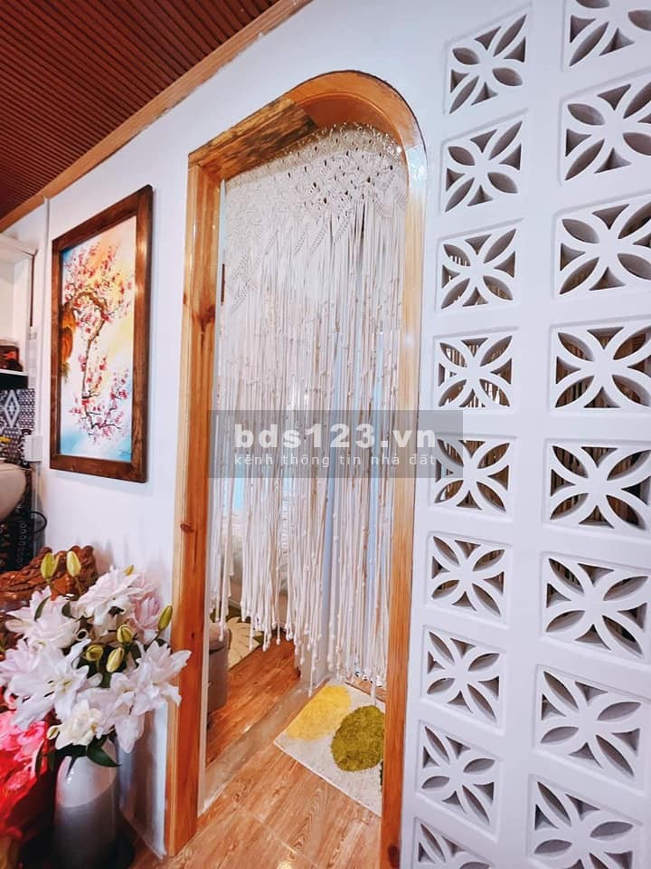 Bán nhà Lê Thị Riêng gần phố Tây Bùi Viện 95m2 giá chỉ 22 tỷ sầm uất nhất Quận 1