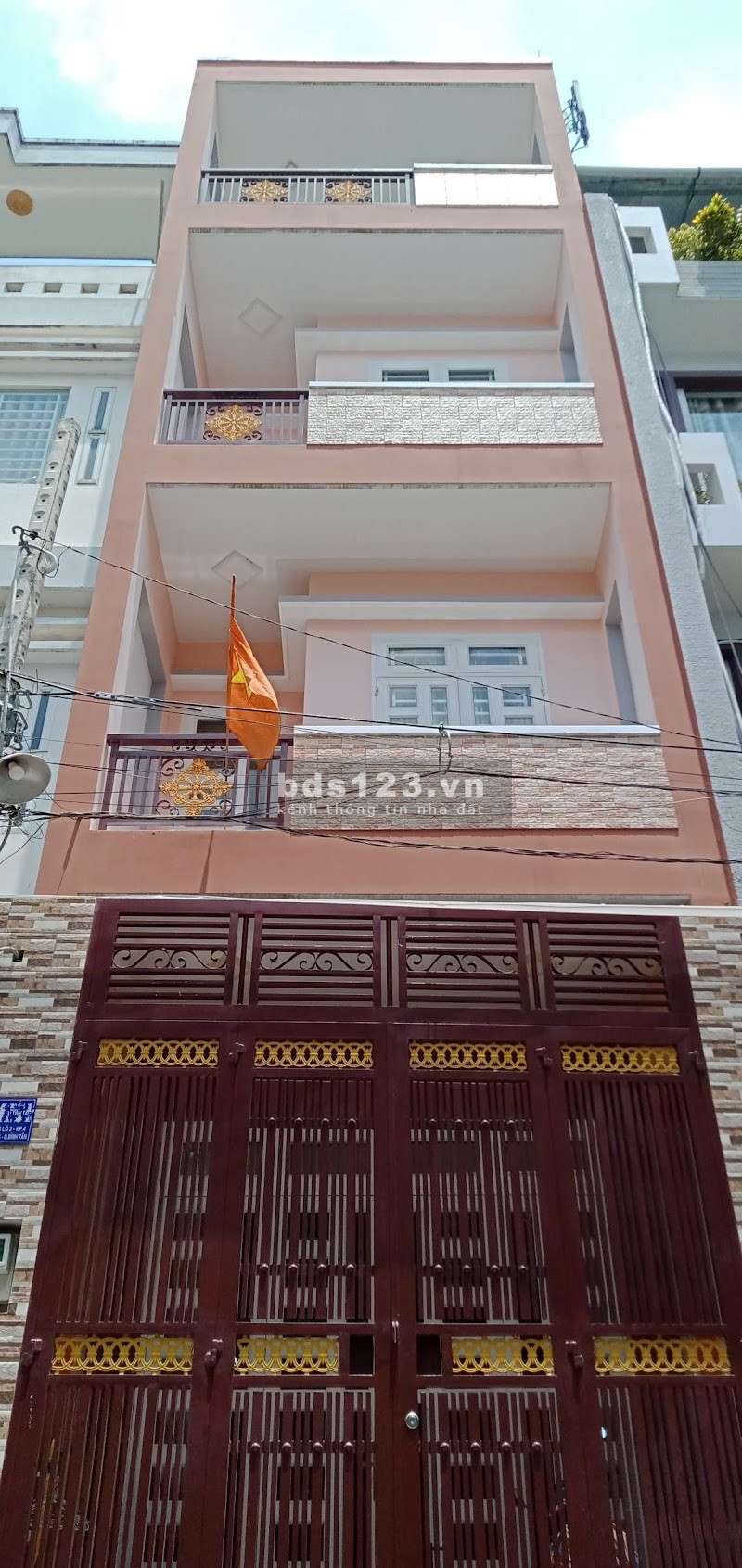 Nhà hẻm xe tải Hương Lộ 2, TT Bình Tân, 4 Tầng, dt 64m2 giảm chỉ 5.7 Tỷ, lh 0971243100