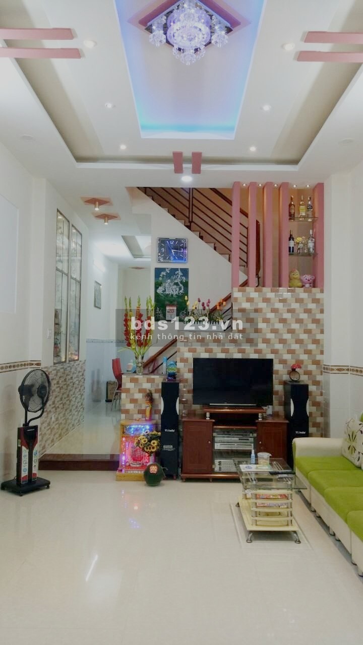 Nhà hẻm xe tải Hương Lộ 2, TT Bình Tân, 4 Tầng, dt 64m2 giảm chỉ 5.7 Tỷ, lh 0971243100
