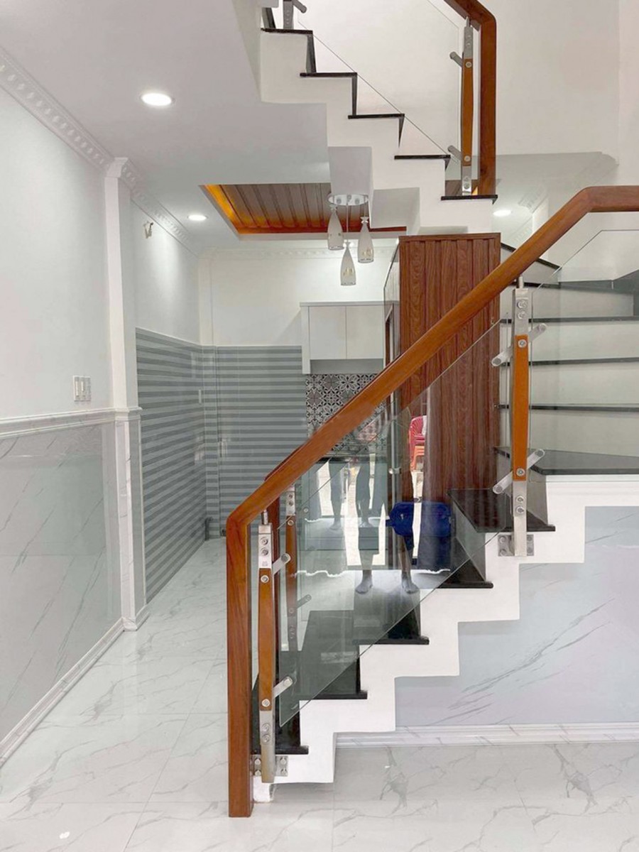 Bán nhà riêng có sổ hồng diện tích 41m2, đúc 3 tầng có 3 PN đường Vĩnh Viễn Quận 10