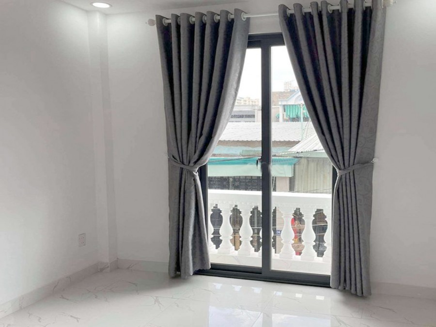 Bán nhà riêng có sổ hồng diện tích 41m2, đúc 3 tầng có 3 PN đường Vĩnh Viễn Quận 10