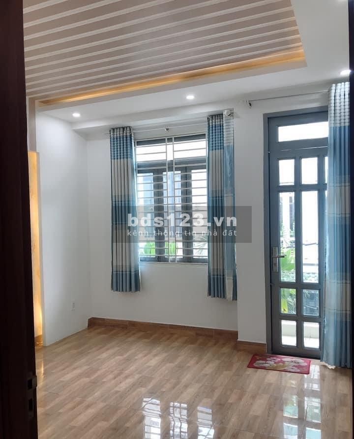 Bán nhà nguyên căn Tân Bình, 4 tầng, giá giả sâu, giá bán chỉ còn 6.1 tỷ, sổ vuông đẹp