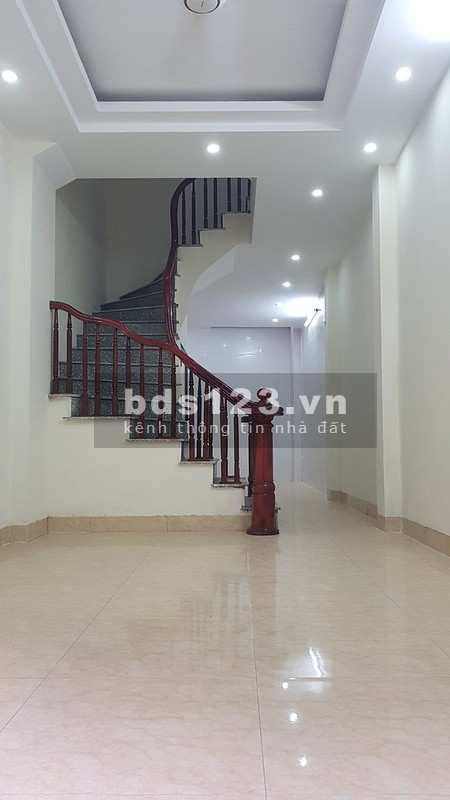 Bán nhà ngõ diện tích 36m2 mặt tiền 4 đường Xuân Phương Nam Từ Liêm, liên hệ 0945356832
