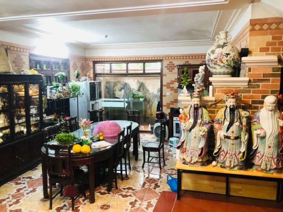 Bán nhà Cầu Giấy giá 5 tỷ, 5 tầng diện tích sử dụng 52m2,…