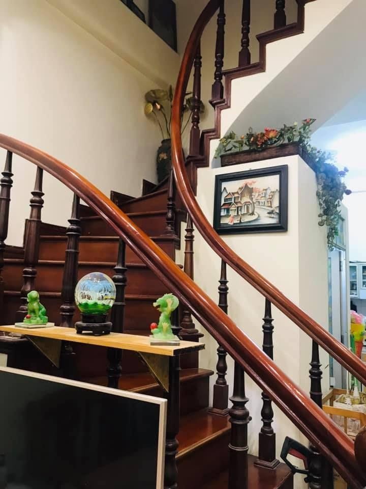 Bán nhà Nguyễn Trãi, Thanh Xuân, dt 43m2, vị trí tốt, gần phố, giá chào 4.3 tỷ. LH 0966456918.