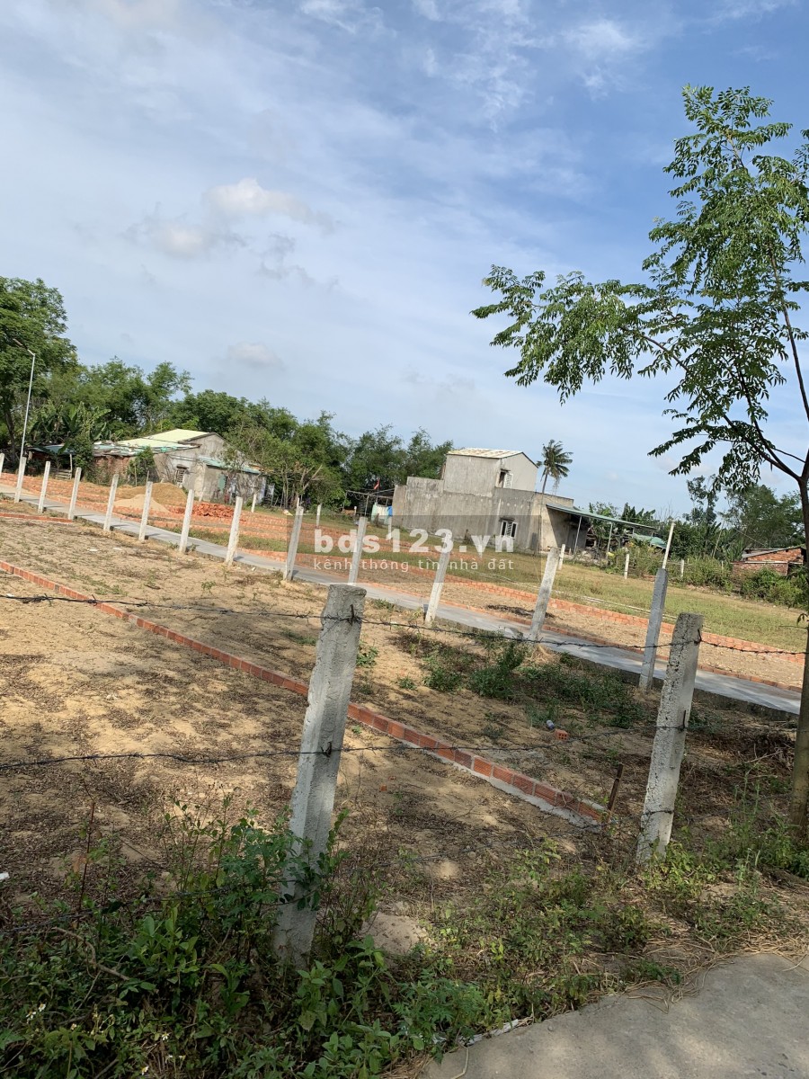 Đất nền thổ cư gần diện tích sử dụng 605 diện tích đa dạng chỉ với 570 triệu, tiện ích đủ
