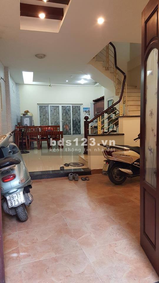 Bán nhà riêng Đội Cấn Quận Ba Đình diện tích sử dụng 45m2 giá bán 4.55 tỷ thương lượng
