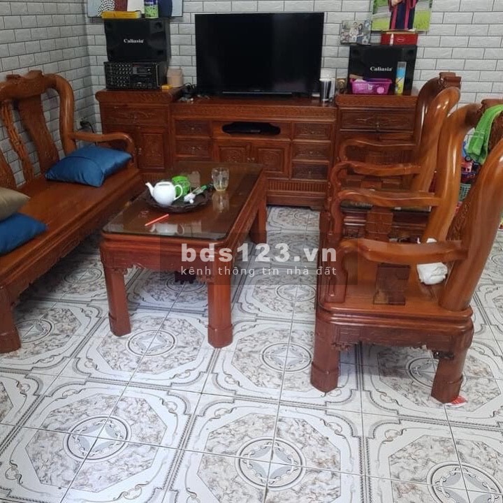 Bán nhà 87m2, giá bán nhỉnh 3 tỷ, Quận Bắc Từ Liêm, lô góc ở ngay, ô tô ra vào thoải mái