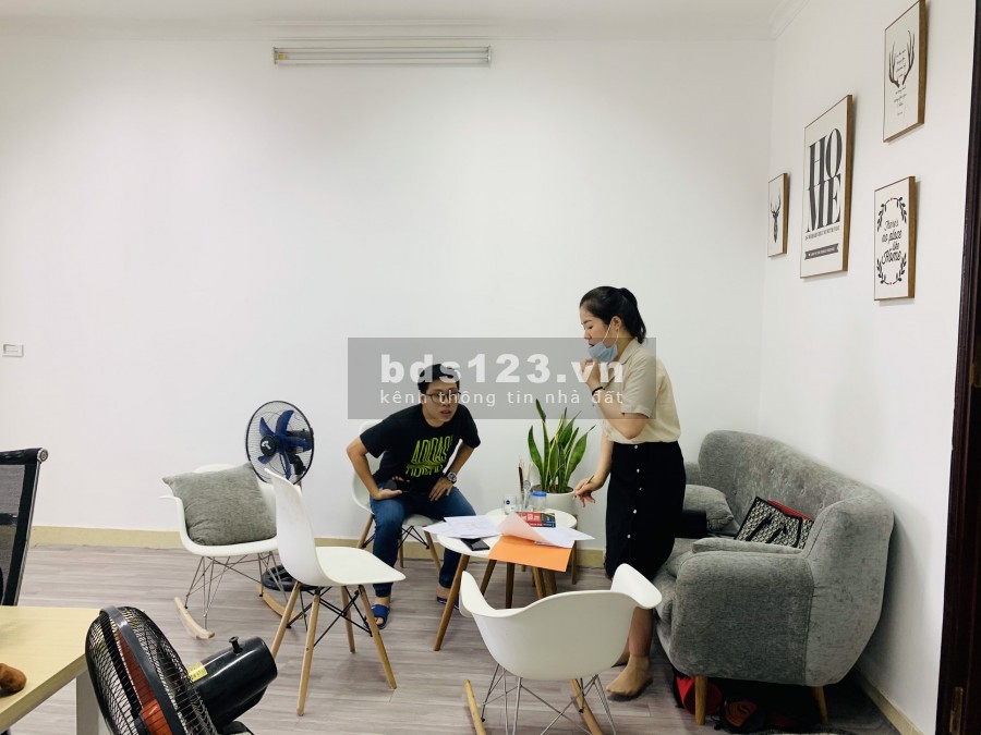 Chính chủ cho thuê văn phòng diện tích sử dụng 60m2 tại 6/78 Duy Tân Quận Cầu Giấy