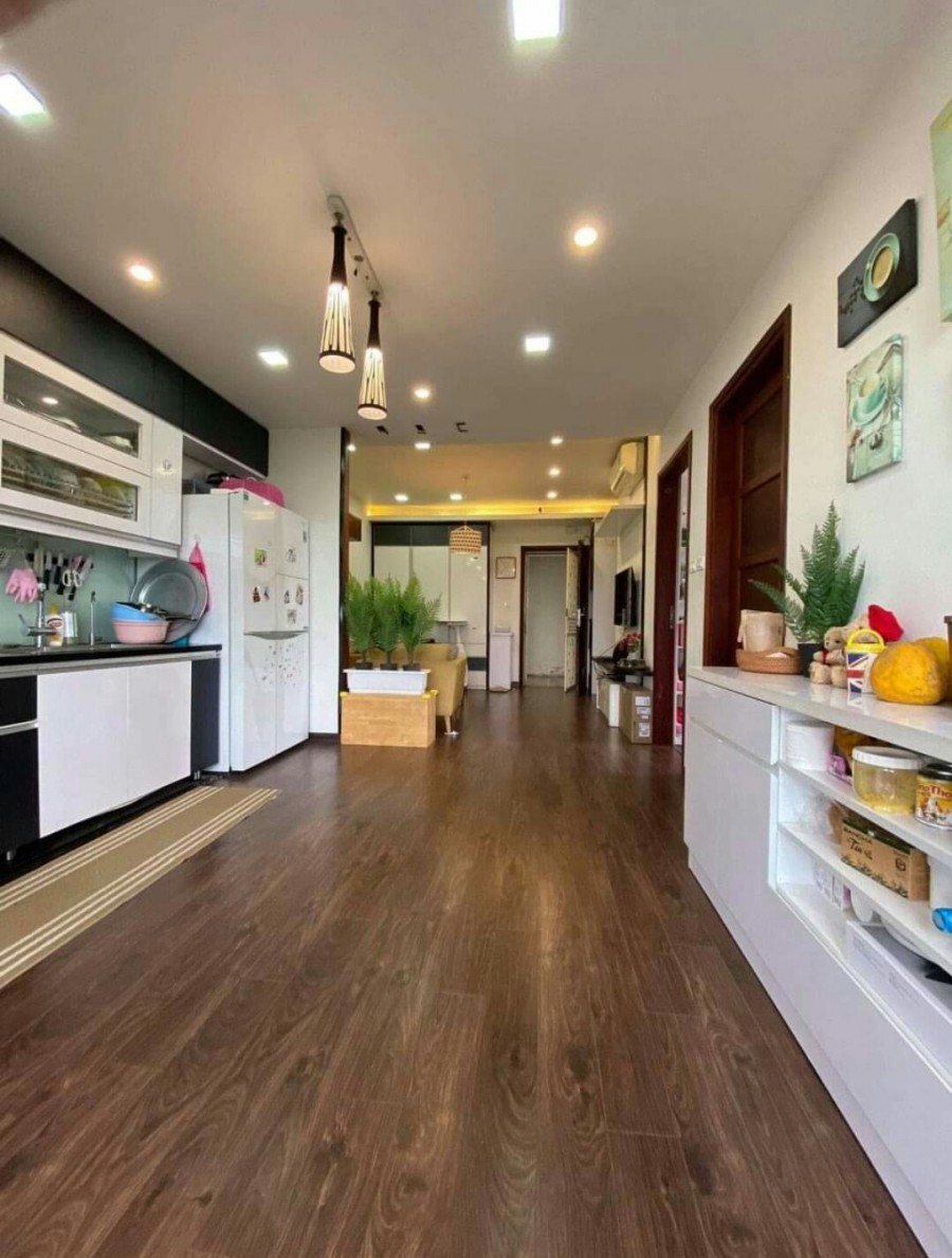 Chính chủ cần bán nhà mặt tiền Quận Hoàn Kiếm, dt 110m2 7 mét mặt tiền giá bán 28 tỷ