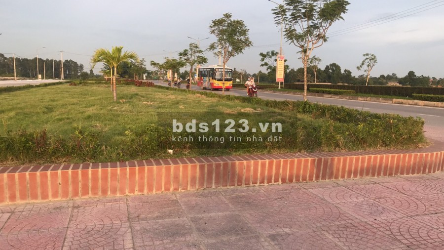 Đất nền mặt Quốc Lộ 10 Hải Tiến trục đường đôi 40m, tiến độ thanh toán linh hoạt