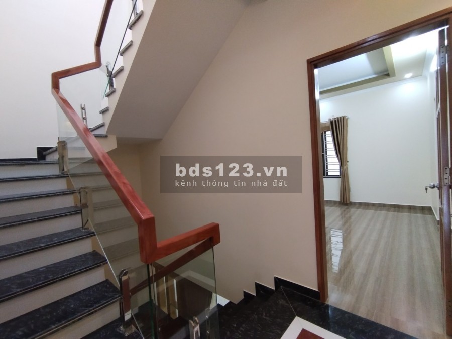 Siêu phẩm Nhà Hoàng Quý, Lê Chân 4 tầng diện tích sử dụng 87m2, xây mới giá 5,25 tỷ