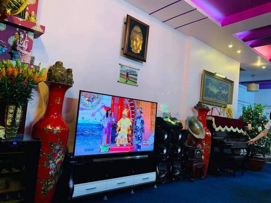 Bán nhà Trần Thái Tông Cầu Giấy giá rẻ ô tô đỗ cửa 54Mx4T giá 7.9 tỷ