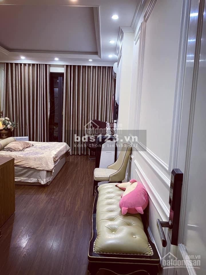 Bán nhà nguyên căn phố Quan Hoa quá ấm cúng, diện tích 62m2, giá bán 5.65 tỷ, thương lượng