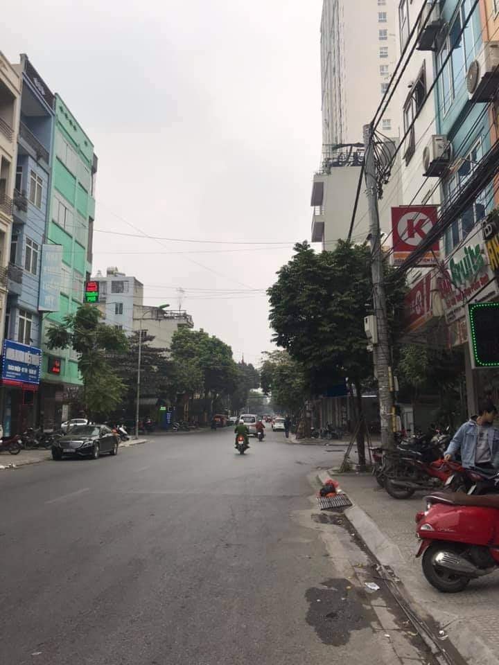 Nhà MP Phùng Hưng, KD sầm uất, mặt tiền 5m, 2thoáng sáng rực rỡ, Giá CỰC CHẤT.