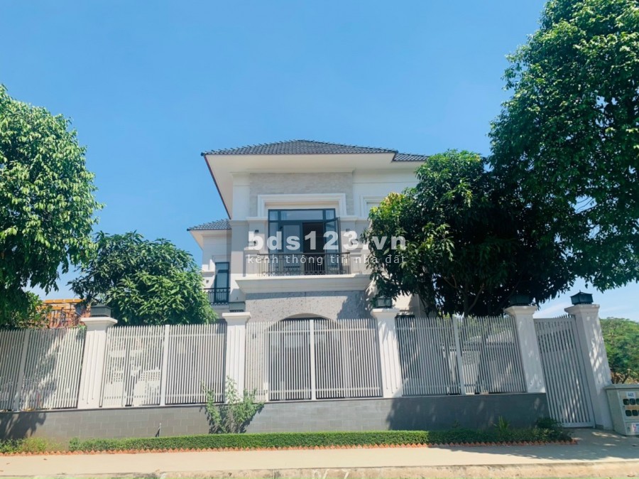Bán căn hộ siêu tuyệt phẩm bên hồ toàn cảnh thành phố, ngân hàng hỗ trợ vay 70% trong tối đa 30 năm