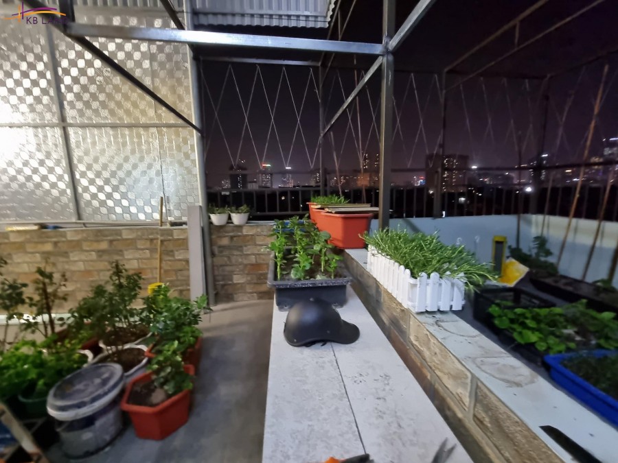 Bán căn hộ dịch vụ Chùa Bộc, 101m2x9T, lô góc, ôtô, 23 phòng, DT 180tr/tháng, 26 tỷ 6