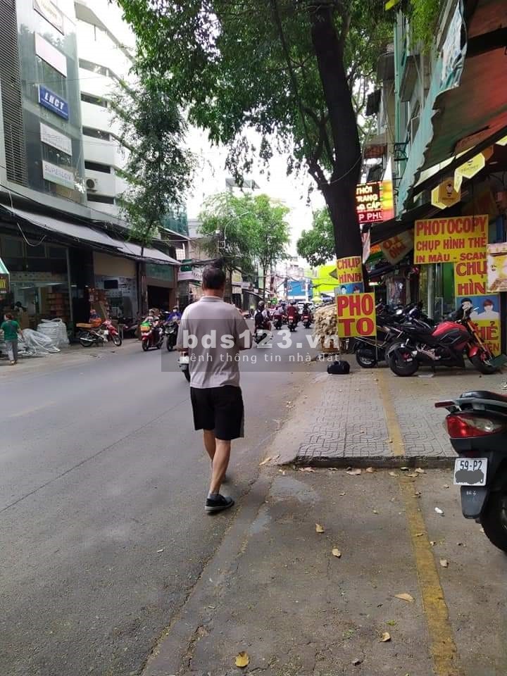 Nhà 3 tầng, mặt tiền Nguyễn Thái Bình, phường 12, Quận Tân Bình giá bán 3,9 tỷ, lhcc