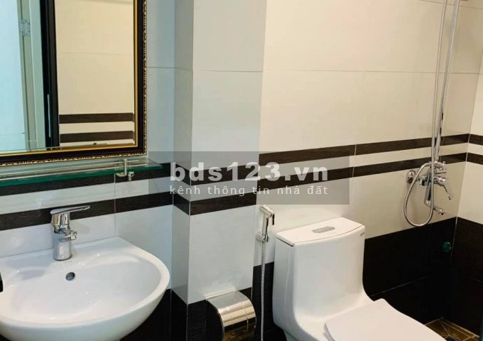 Bán nhà KĐT Five Star Đinh Đức Thiện, diện tích 102m2, thiết kế kiểu nhà ống hiện đại