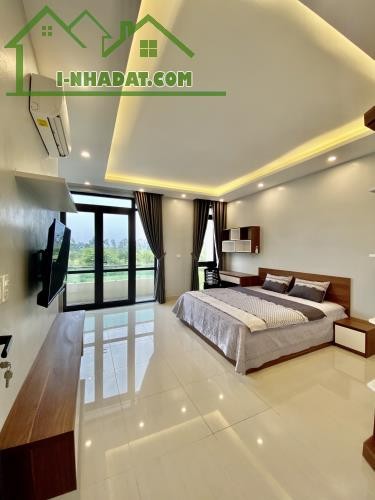 Bán gấp căn shophouse đã hoàn thiện nội thất kdt centa city Vsip Bắc Ninh giá vét đáy mùa dịch