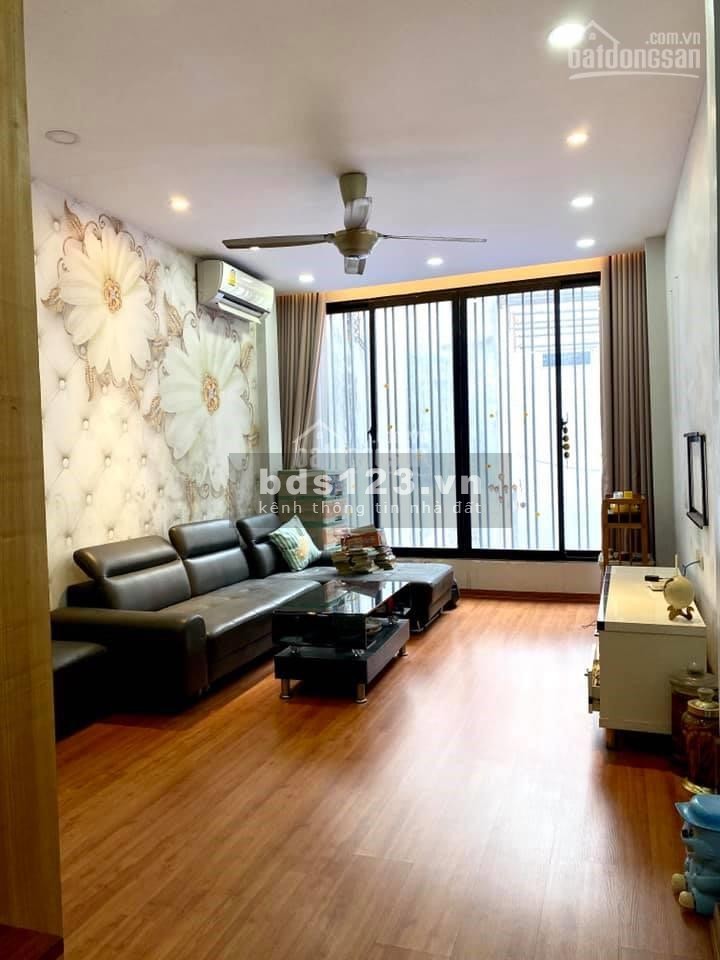 Cần bán Nhà Đẹp đất vàng đường 19/5 Văn Quán, 33m2, 4…