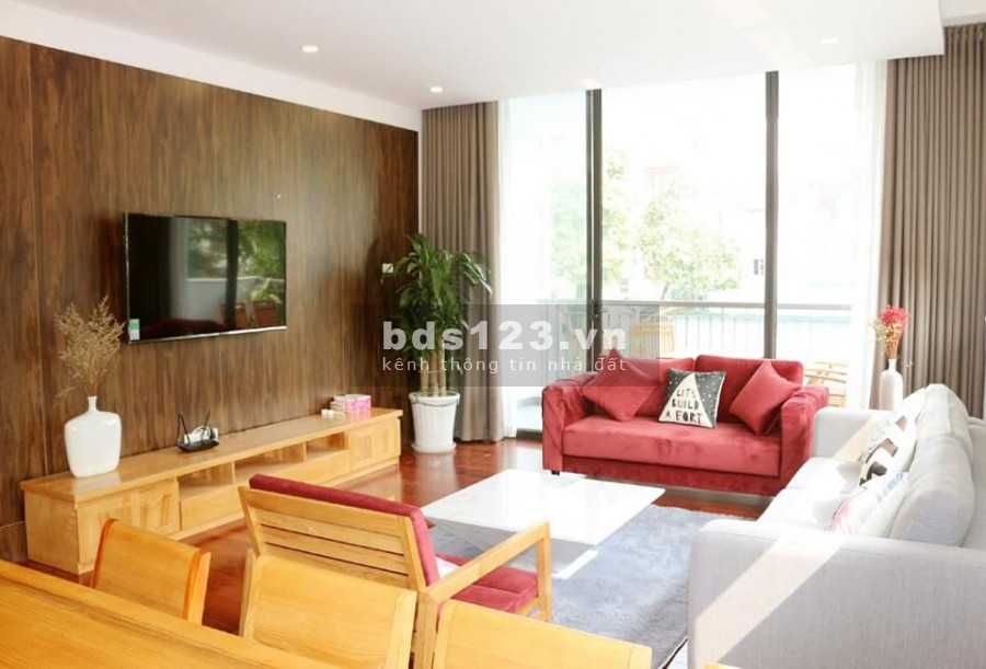 Tòa Apartment mặt phố đường Tây Hồ Quảng An View Hồ Tây diện tích 193m2, giá bán 73 tỷ