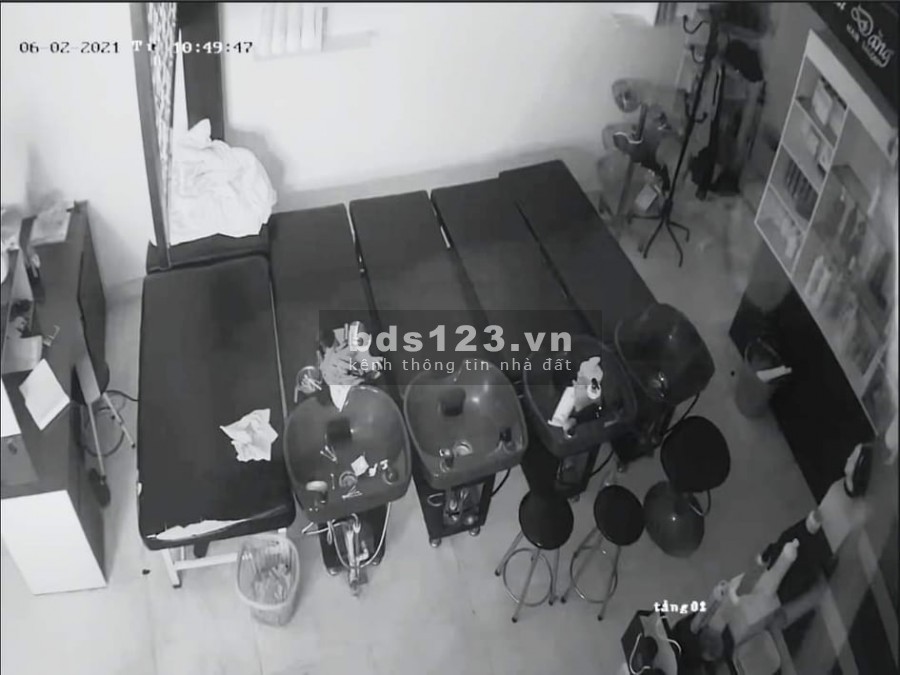 Bán gấp nhà nguyên căn 3 tầng đúc kiên cố, đường mới Tứ Hiệp, xung quanh đủ tiện ích, giá 5.75 tỷ