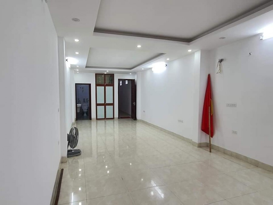 Bán nhà mặt phố VIP Thái Hà dt 65m2, 5 tầng, mt 4.5m giá bán 37 tỷ kinh doanh đỉnh, vỉa hè 7m